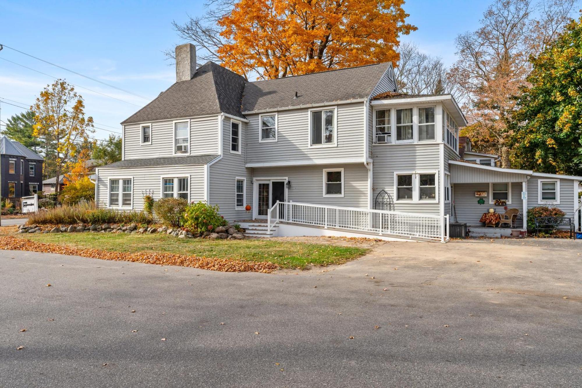 Charlevoix House - The Northside Bed & Breakfast Luaran gambar